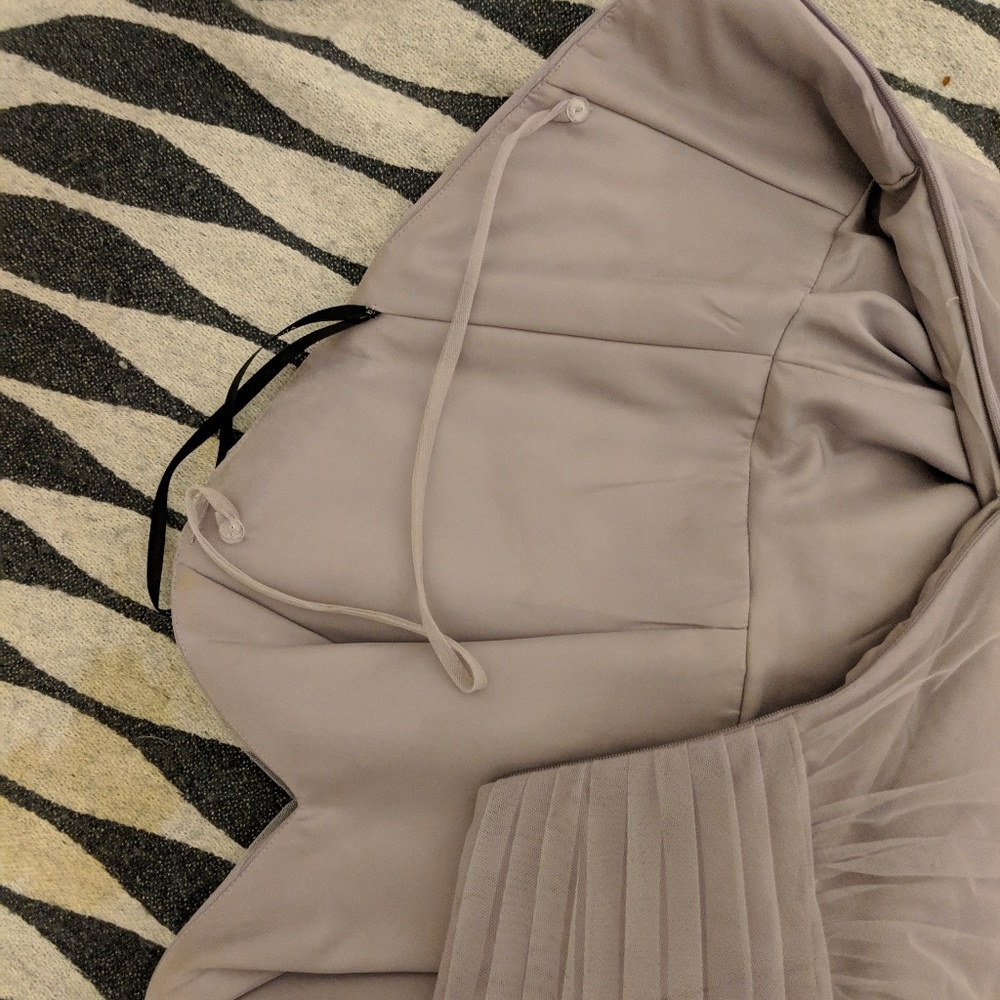 Full length gown; lavendar purple; - Picture 5 of 11